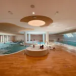 아파트 Nowy! Pinea113 Z Aneksem Kuchennym, Przy Plazy, Basen, Sauna, Garaz W Cenie, 100m Od Glownej Promenady
