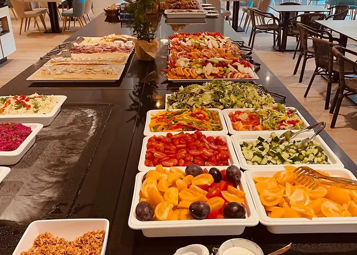 Апартаменты Nowy! Pinea113 Z Aneksem Kuchennym, Przy Plazy, Basen, Sauna, Garaz W Cenie, 100m Od Glownej Promenady